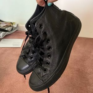All Star Converse black leather